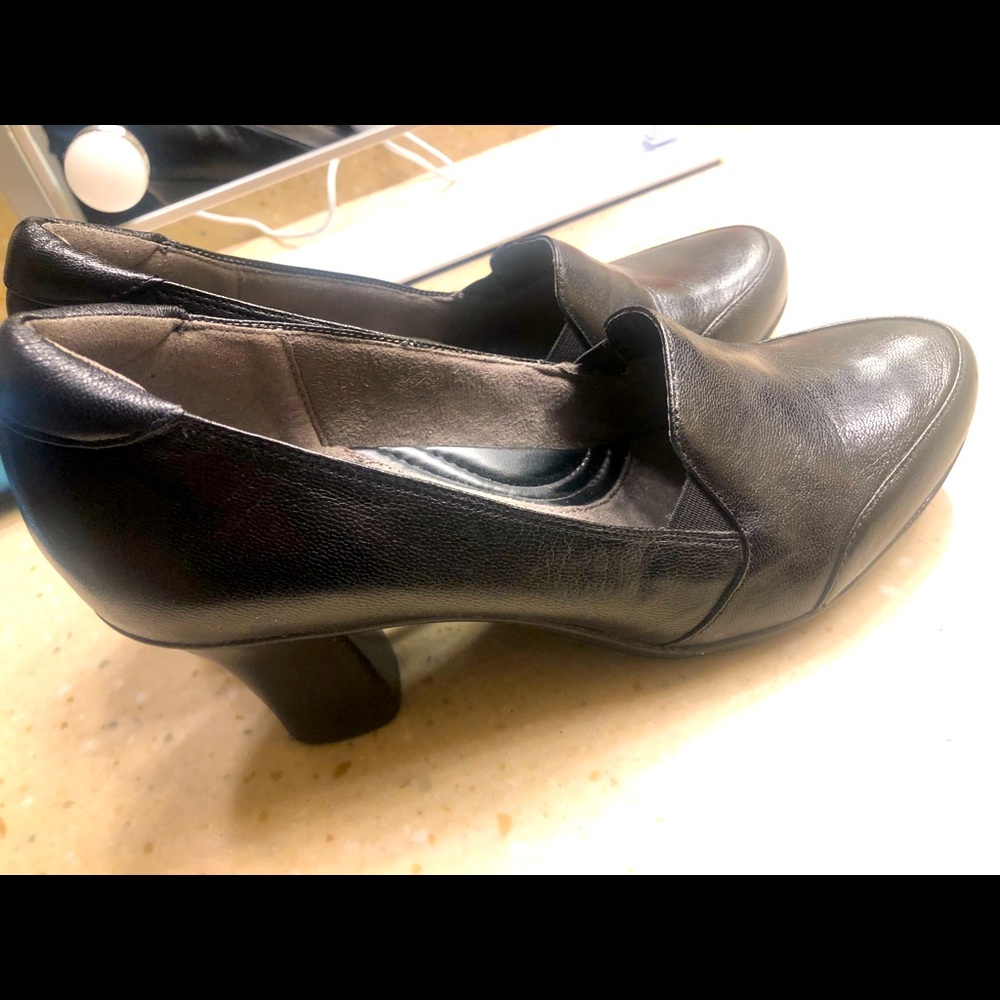 EUC Naturalizer Liora Sz 9 Black